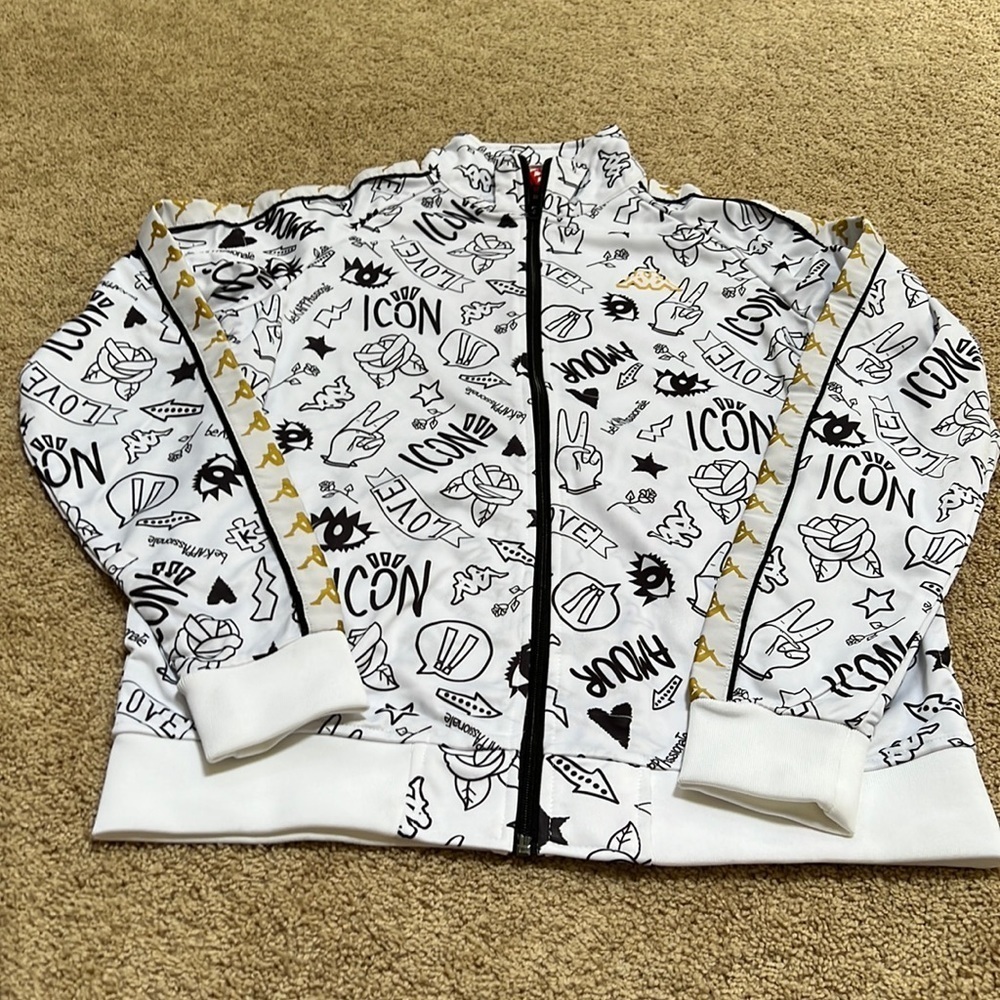 Kappa mens large white multi all over print zippered track shirt.